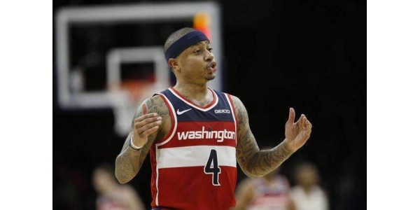 Isaiah Thomas regresa al escenario de la NBA Isaiah Thomas regresa al escenario de la NBA